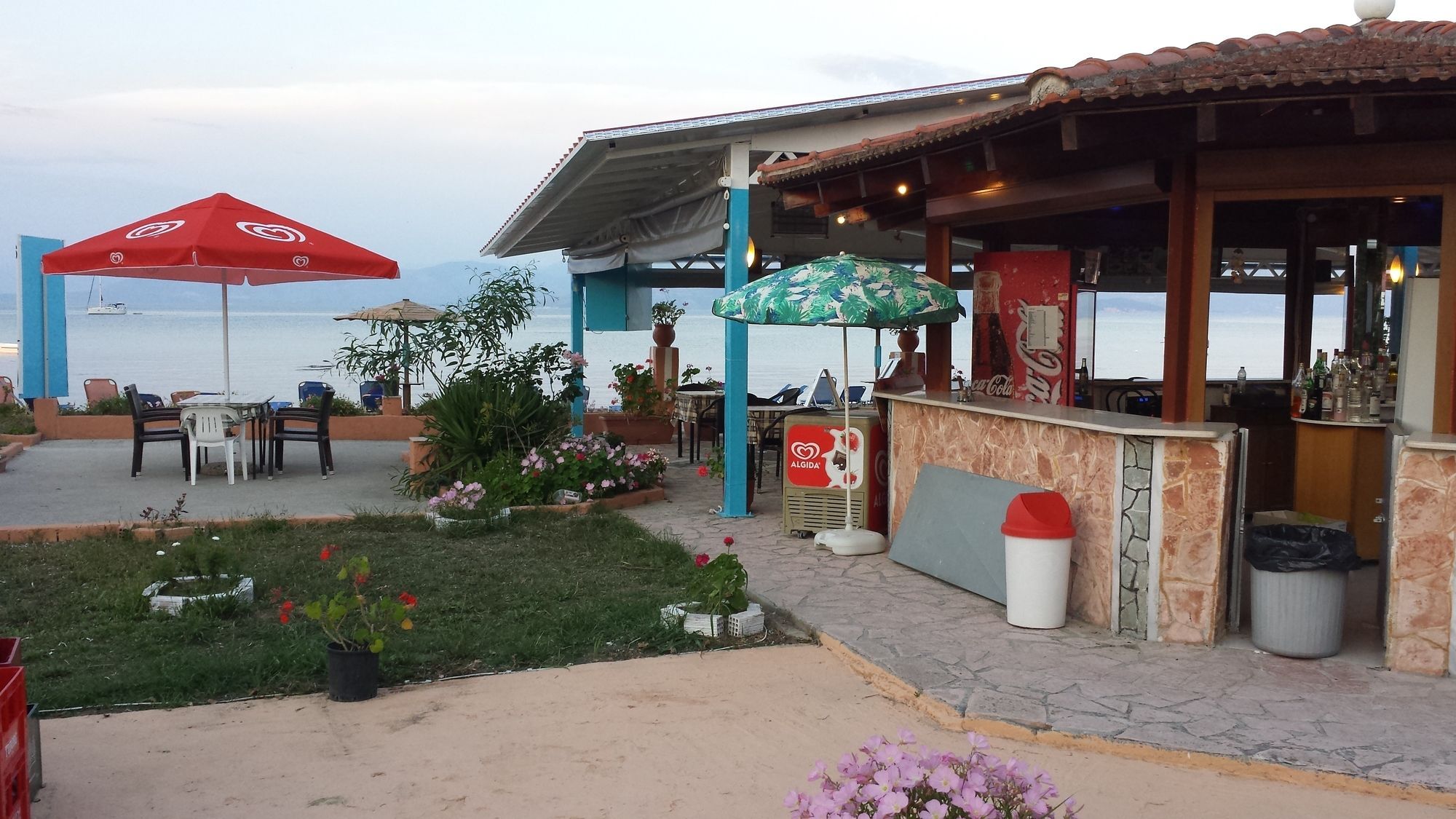 Nikolas Club Kavos Exterior photo