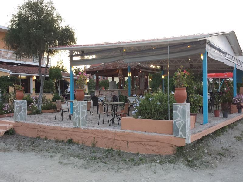 Nikolas Club Kavos Exterior photo